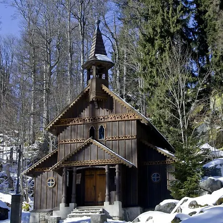 מלון Ceske Zleby