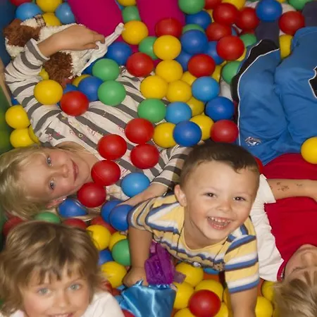 מלון Ceske Zleby 3*