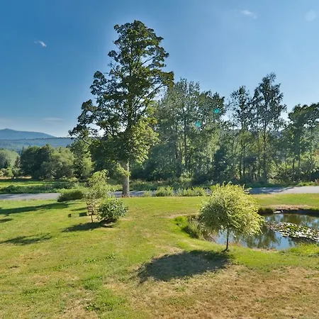 מלון Ceske Zleby